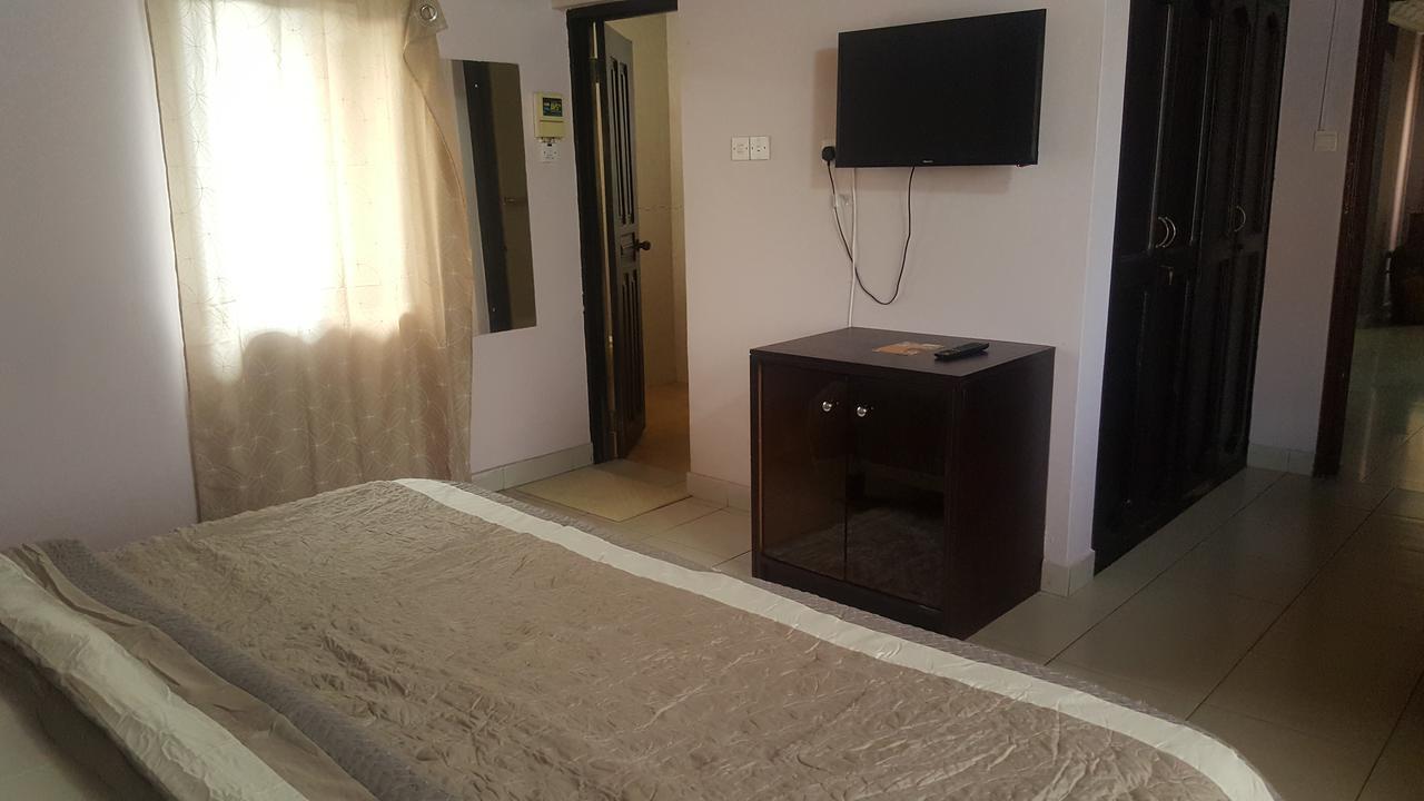 First Choice Hotel Akra Zewnętrze zdjęcie